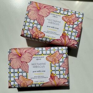 🐐🌼Beekman 1802 Nectarine Hibscus  9ounce size Goat Milk Soap set of Two!